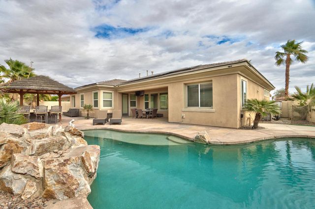 153 Merano Way, Palm Desert, CA 92211