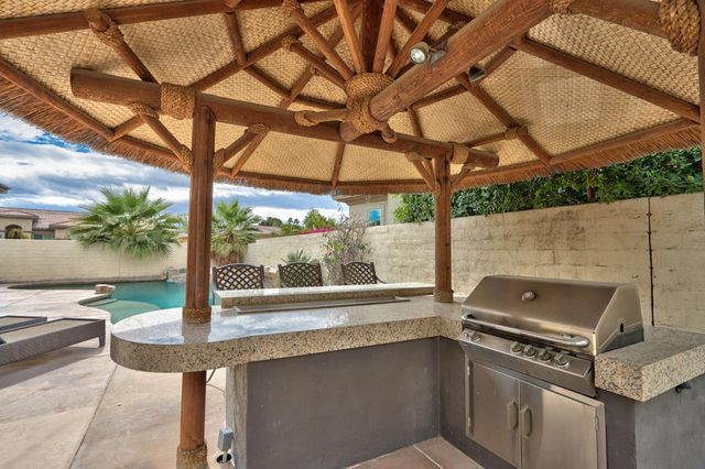 153 Merano Way, Palm Desert, CA 92211