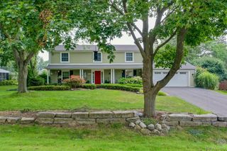 1651 Hoit Tower Drive, Bloomfield Charter Township, MI 48302