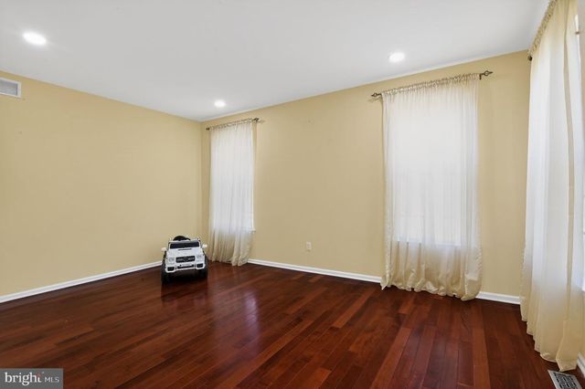 209 WESTWOOD RD, Egg Harbor Township, NJ 08234