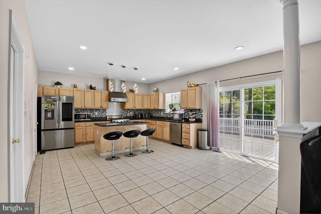 209 WESTWOOD RD, Egg Harbor Township, NJ 08234