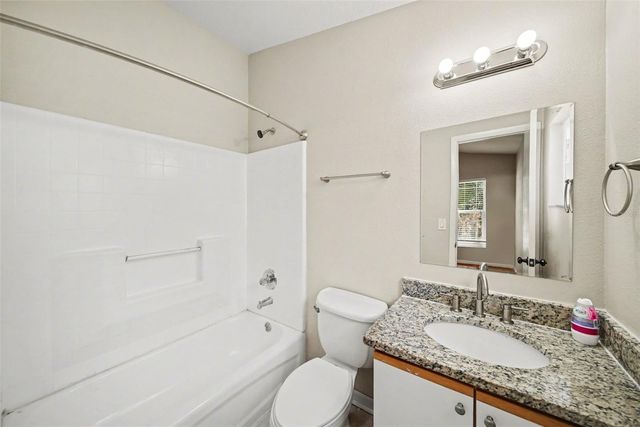 2424 CAMDEN OAKS PLACE, Valrico, FL 33594