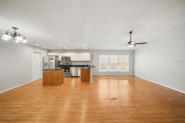 2424 CAMDEN OAKS PLACE, Valrico, FL 33594