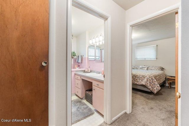 1722 N 6th ST, Coeur D'alene, ID 83814