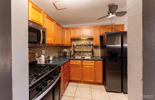 10257 Dacey Drive, St Louis, MO 63136