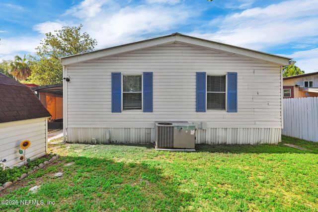 7633 PLUMWOOD Drive, Jacksonville, FL 32256