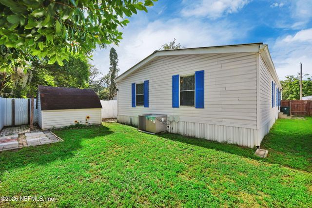 7633 PLUMWOOD Drive, Jacksonville, FL 32256
