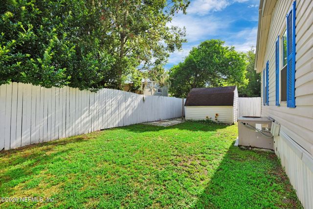 7633 PLUMWOOD Drive, Jacksonville, FL 32256