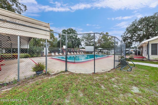 7633 PLUMWOOD Drive, Jacksonville, FL 32256