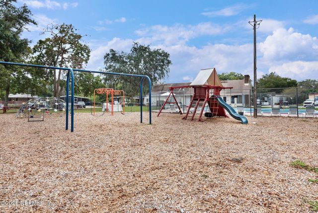 7633 PLUMWOOD Drive, Jacksonville, FL 32256