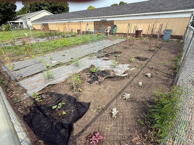 1002 Village Lane, Jenison, MI 49428