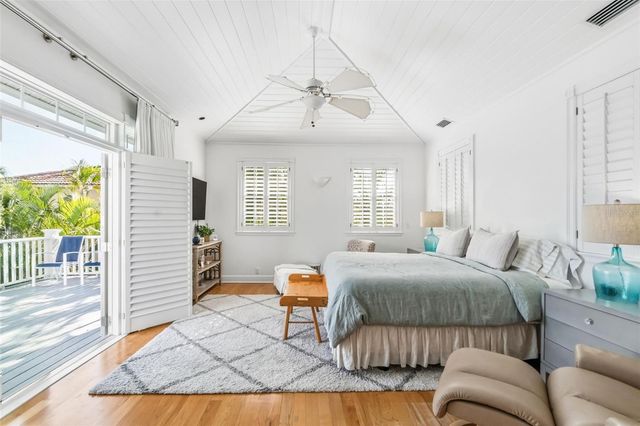 5382 SANDHAMN PLACE, Longboat Key, FL 34228