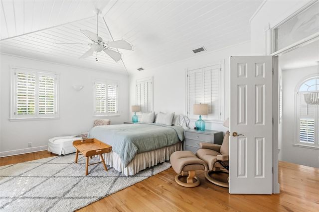 5382 SANDHAMN PLACE, Longboat Key, FL 34228