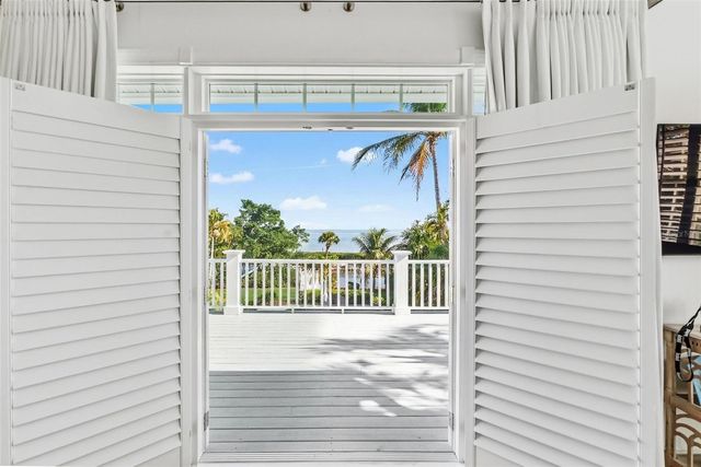 5382 SANDHAMN PLACE, Longboat Key, FL 34228