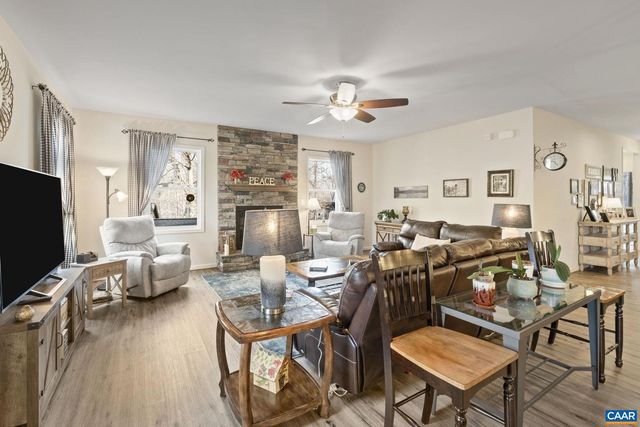 16 BRASSIE TER, Palmyra, VA 22963