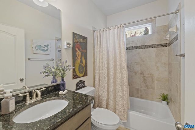 16 BRASSIE TER, Palmyra, VA 22963