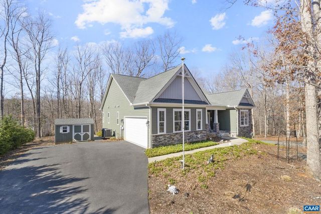 16 BRASSIE TER, Palmyra, VA 22963