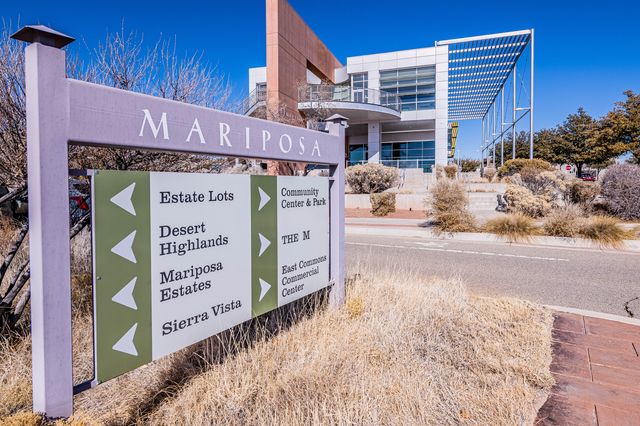 5935 S Sandia Court, Rio Rancho, NM 87144