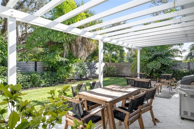 506 Conn Way, Vero Beach, FL 32963