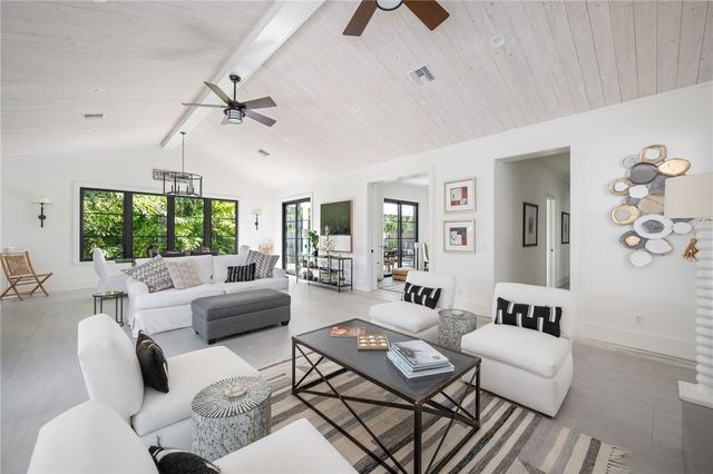 506 Conn Way, Vero Beach, FL 32963