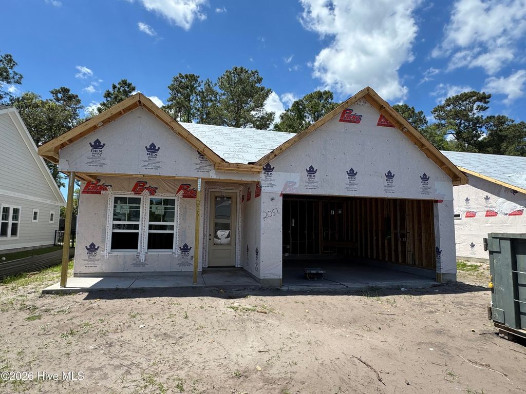 2051 Greenside Manor Drive SW, Ocean Isle Beach, NC 28469