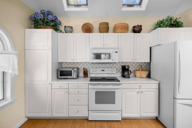 8 Jeremiah Lane, York, ME 03909