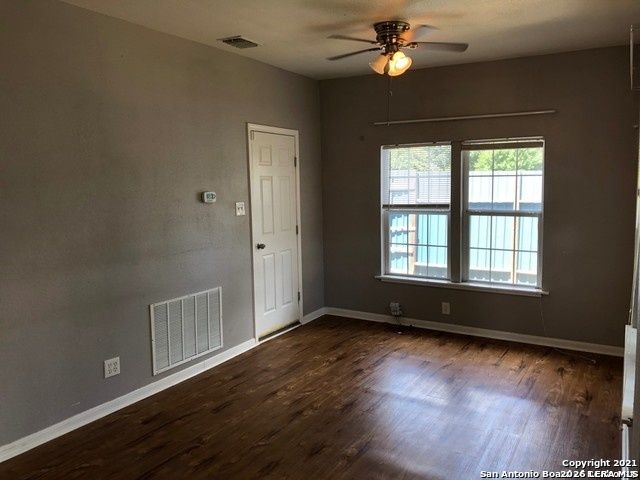 102 BAILEY AVE, San Antonio, TX 78210
