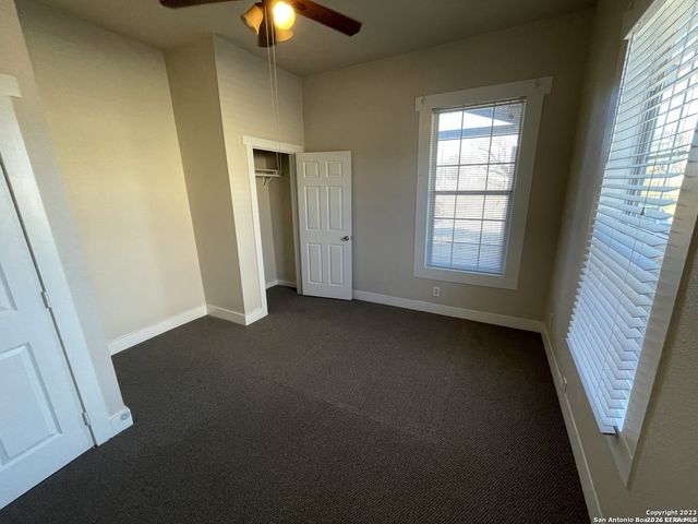 102 BAILEY AVE, San Antonio, TX 78210