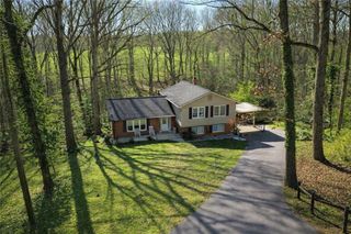 4548 Holiday Heights Drive, Oakwood, GA 30566