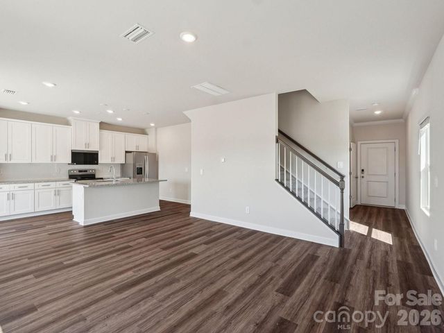 5507 Chambray Court, Cherryville, NC 28021