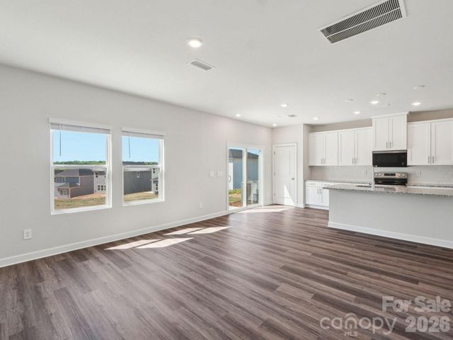 5507 Chambray Court, Cherryville, NC 28021