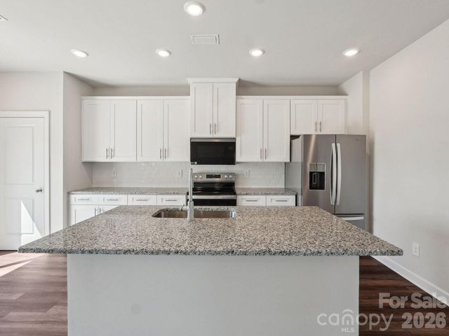 5507 Chambray Court, Cherryville, NC 28021