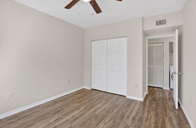 2486 Centergate Drive 204, Miramar, FL 33025