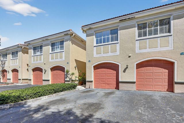 2486 Centergate Drive 204, Miramar, FL 33025