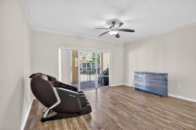 2486 Centergate Drive 204, Miramar, FL 33025