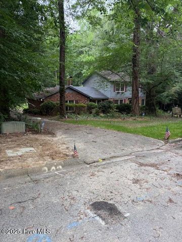 108 Chippendail Drive, Greenville, NC 27858