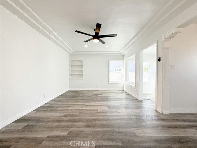 220 W 98th Street, Los Angeles, CA 90003