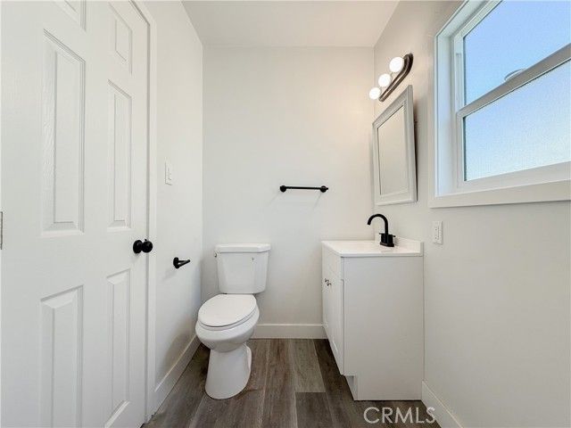 220 W 98th Street, Los Angeles, CA 90003