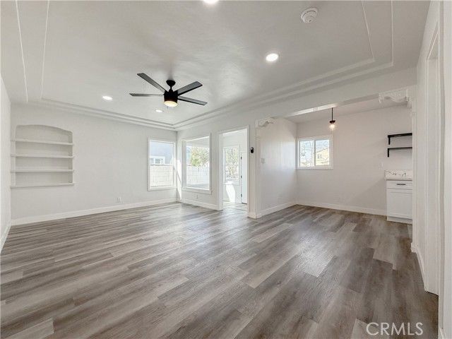 220 W 98th Street, Los Angeles, CA 90003