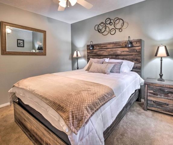 27 N Star Loop, Holiday Island, AR 72631