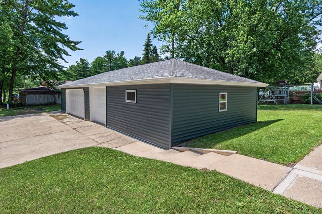 223 Grove Road, East Bethel, MN 55092