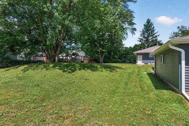 223 Grove Road, East Bethel, MN 55092