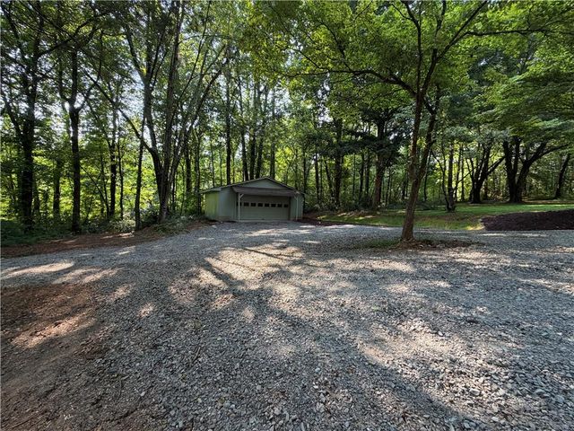 75 Highland Avenue, Jasper, GA 30143