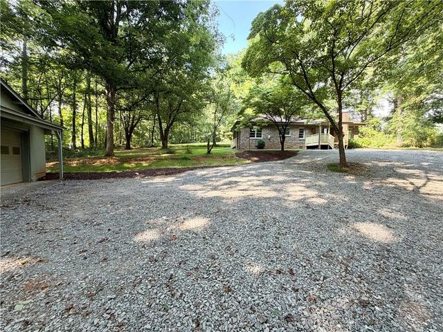 75 Highland Avenue, Jasper, GA 30143