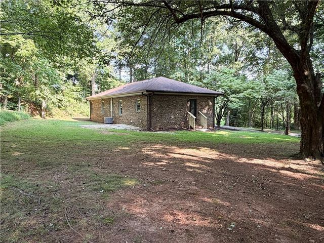 75 Highland Avenue, Jasper, GA 30143