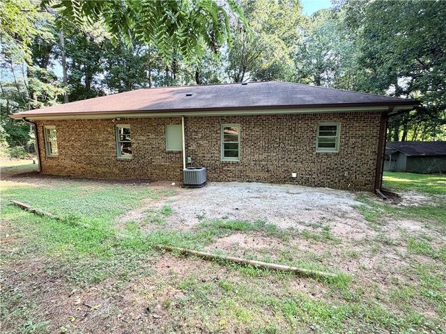 75 Highland Avenue, Jasper, GA 30143