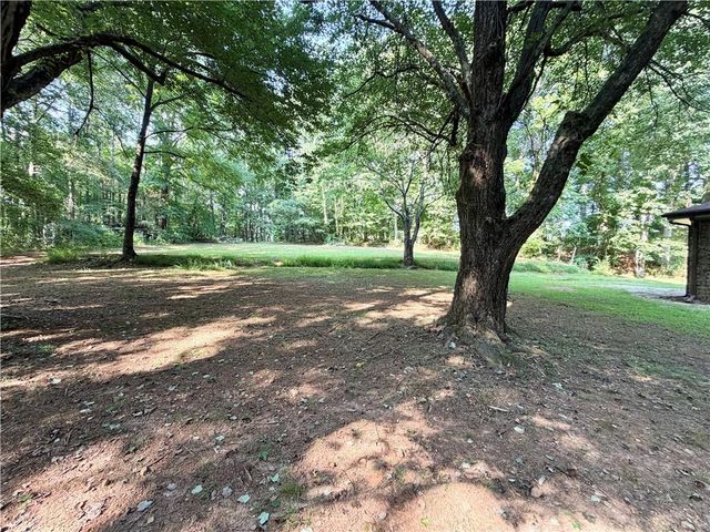 75 Highland Avenue, Jasper, GA 30143