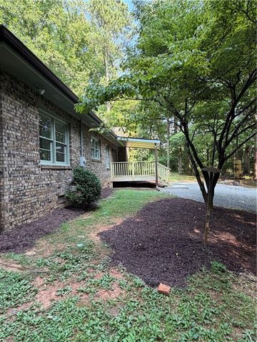 75 Highland Avenue, Jasper, GA 30143