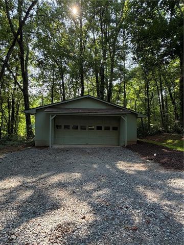 75 Highland Avenue, Jasper, GA 30143