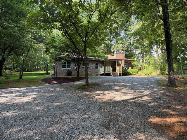 75 Highland Avenue, Jasper, GA 30143